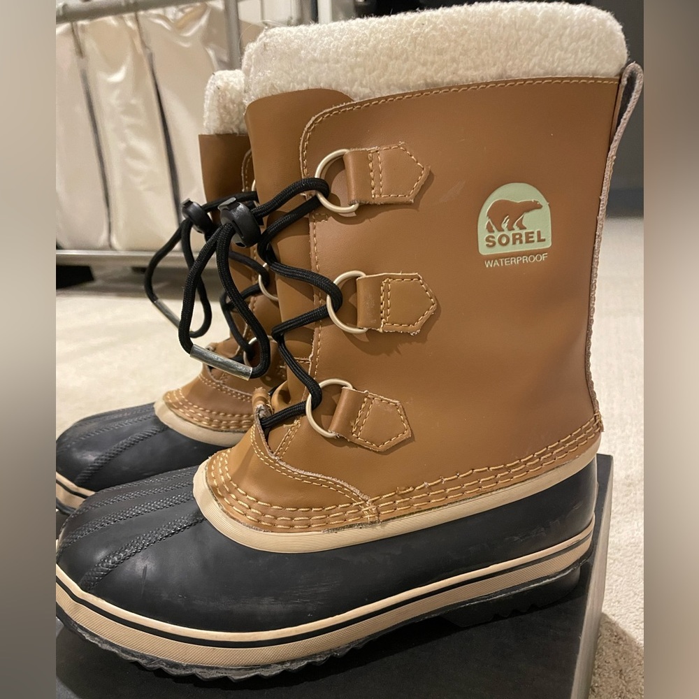 Sorel Waterproof snow boots